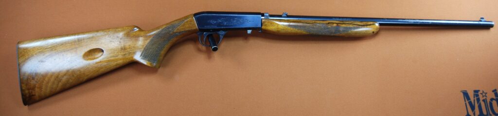 Browning SA-22 Grade I – 22 LR – 19 3/8” Barrel – 10+1 – Takedown Model